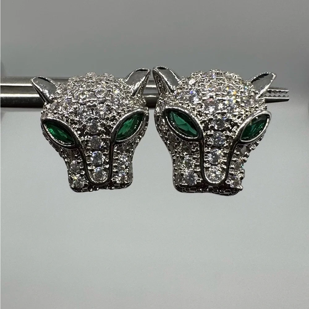 Panther Earrings - Picture 4 of 9